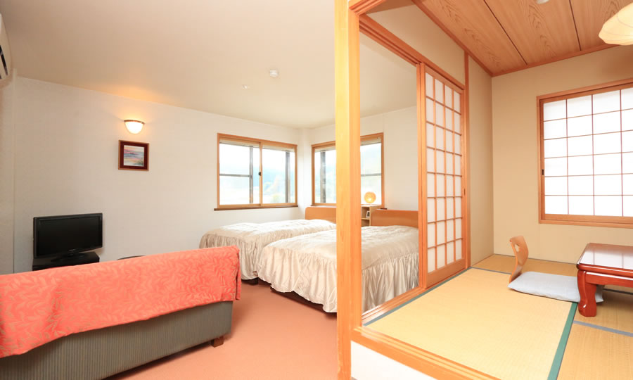 和洋室JAPANESE WESTERN ROOM